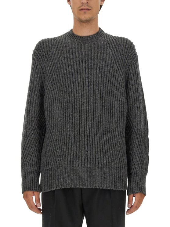 Alexander McQueen Wool Jersey.