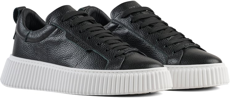 Antony Morato SNEAKER HOPPER IN TUMBLED COATED LEATHER.METAL LOOP DATACHABLE.PLATFORM SOLE WITH 3D CORDON MOTIF