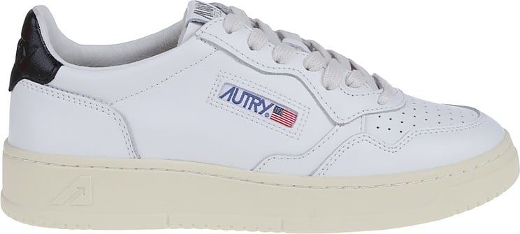 Autry Medalist Low Sneakers White
