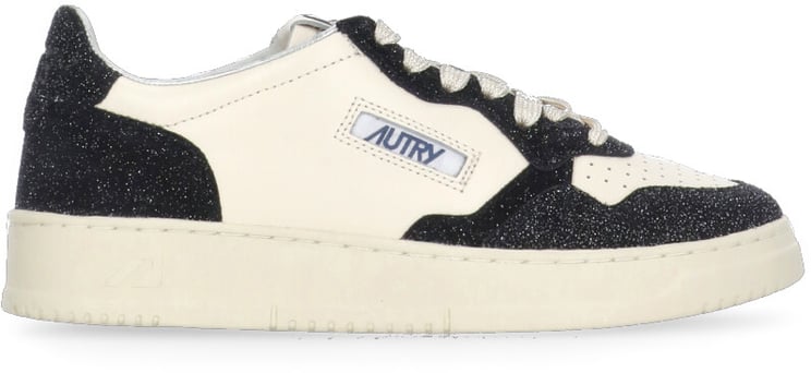 Autry Sneakers Ivory