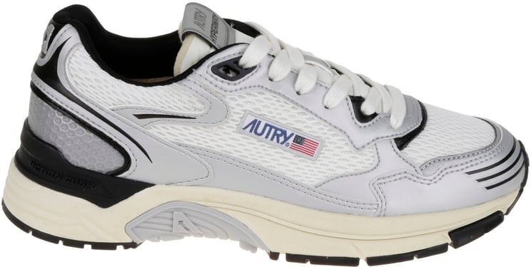 Autry Flat Shoes White