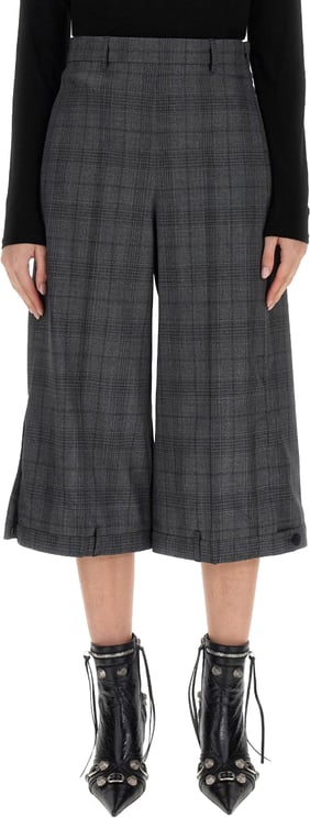 Balenciaga Deconstructed Wide-Leg Shorts in Wool