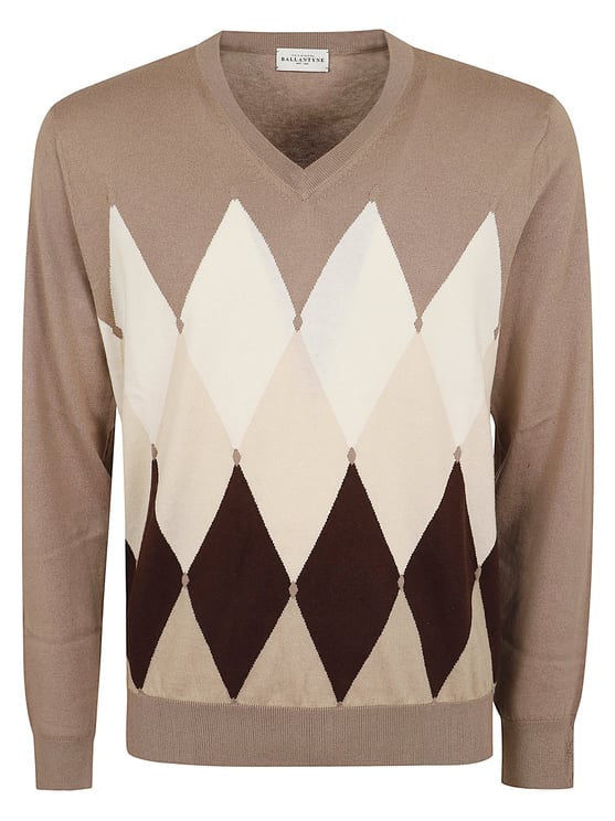 Ballantyne V-Neck Pullover with Iconic Diamond Pattern