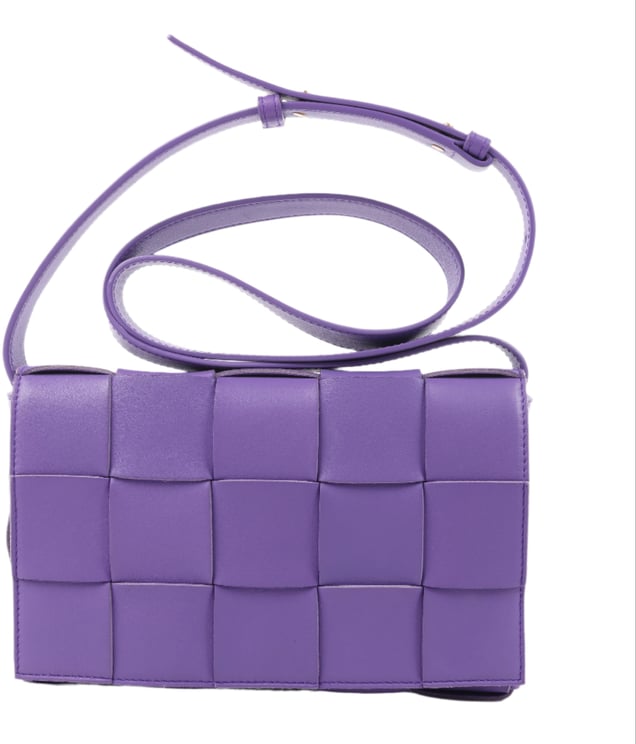 Bottega Veneta Bottega Veneta Maxi Intrecciato Cassette Leather Shoulder Bag in Purple