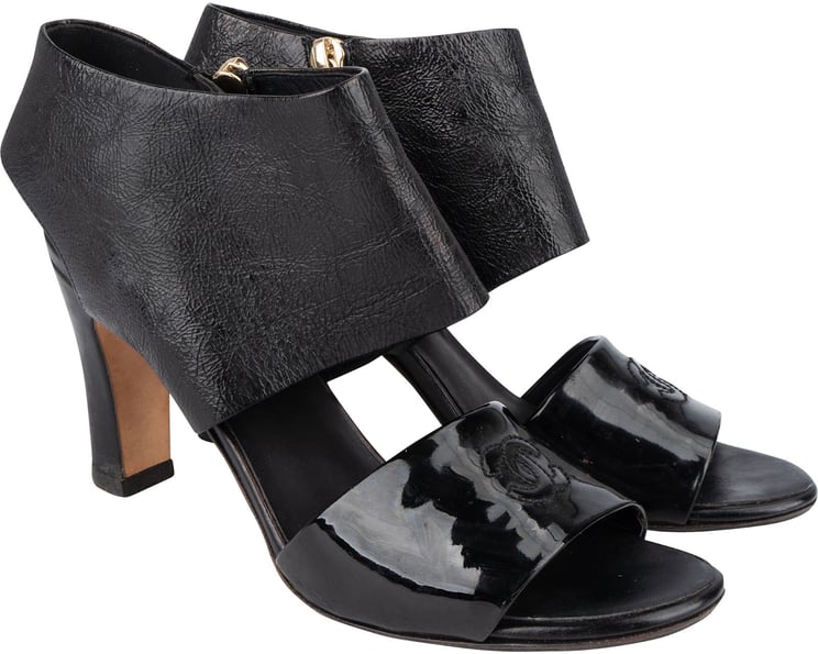 Chanel Chanel Black Leather Ankle Cuff Patent Sandals Heels (35)