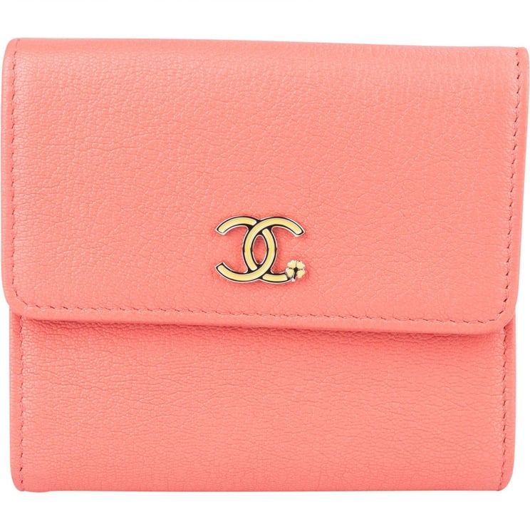 Chanel Chanel Grained Calfskin CC Flower Small Flap Wallet