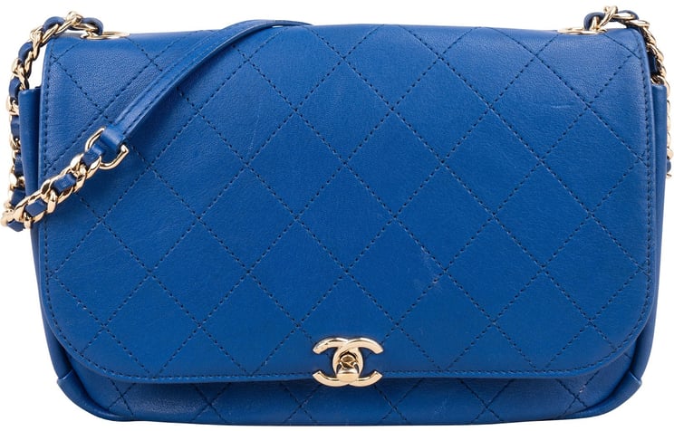 Chanel Chanel Quilted Stitched Leather Side Chain Single Flap Shoulder Bag