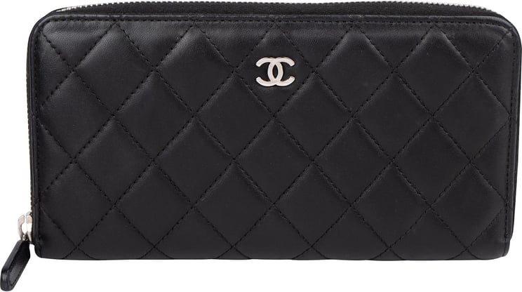 Chanel Chanel Quilted Lambskin Long Zipped Wallet