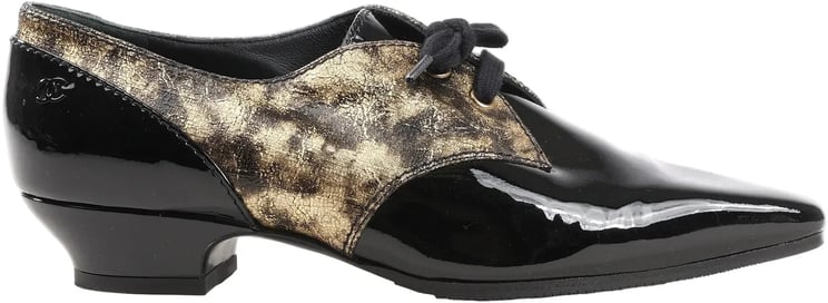 Chanel Chanel Coco Mark Patent Leather Loafers in Black x Gold G34275, Size 37 EU