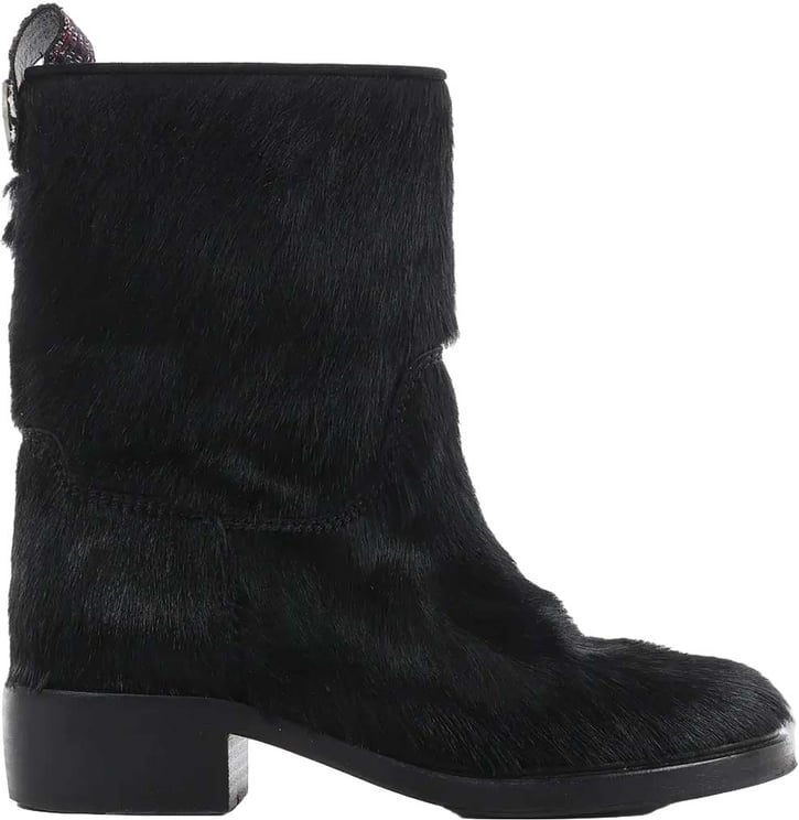 Chanel Chanel Coco Mark Cowhide Ankle Boots in Black G30120, Size 39C EU