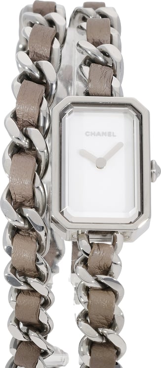 Chanel Première