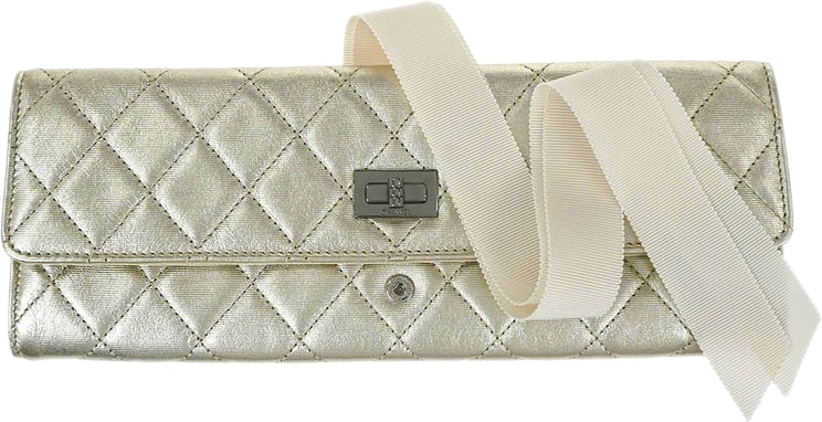 Chanel Chanel Reissue 2.55 Clutch Leather