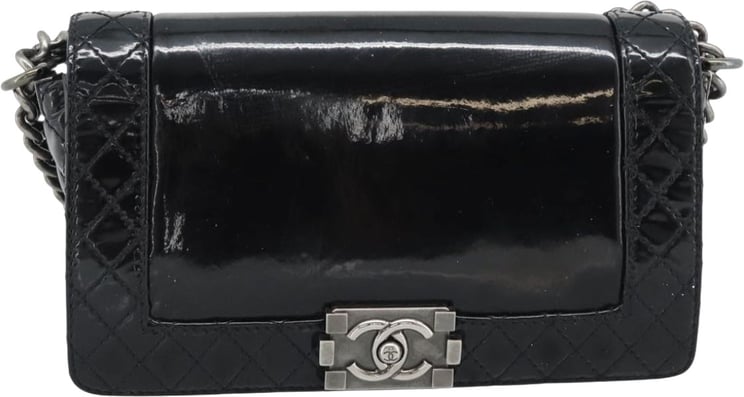Chanel Chanel Boy Flap Patent Leather Old medium (25)