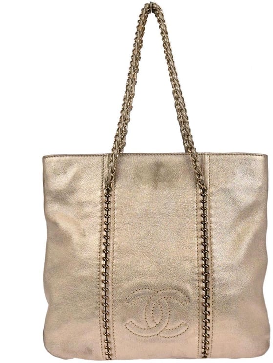 Chanel Chanel Luxe Ligne Zipped Tote Leather Large