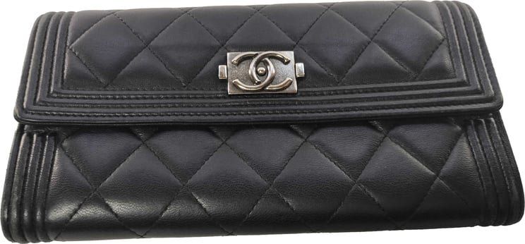 Chanel Chanel Boy Flap Quilted Lambskin Long