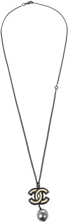 Chanel Chanel CC Pearl Drop Necklace Metal with Pearls