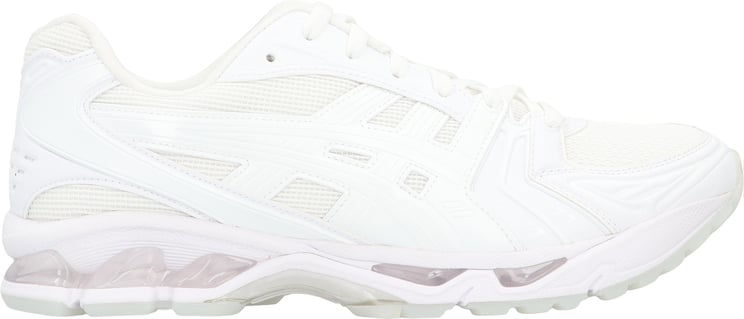 Comme des Garçons Low-top sneakers made of leather and fabric.