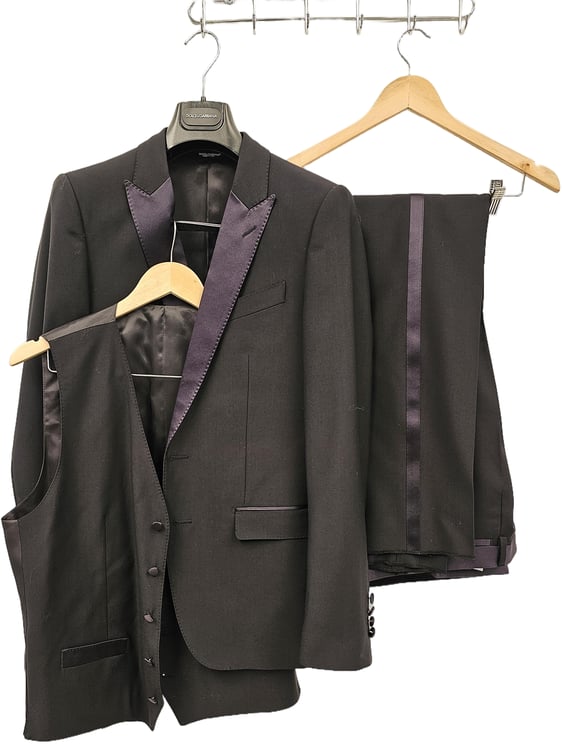 Dolce & Gabbana Tailored Black Suit with Matching Vest