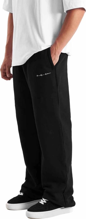 Don't Waste Culture Nadiya | Black