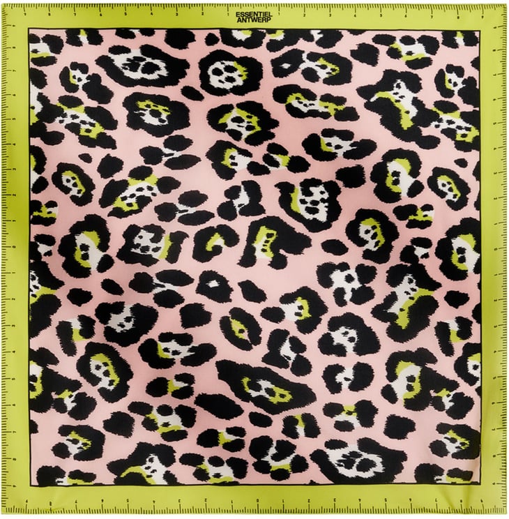 Essentiel Antwerp Essentiel Antwerp Printed Scarf Sjaals Lichtroze Jacynthia