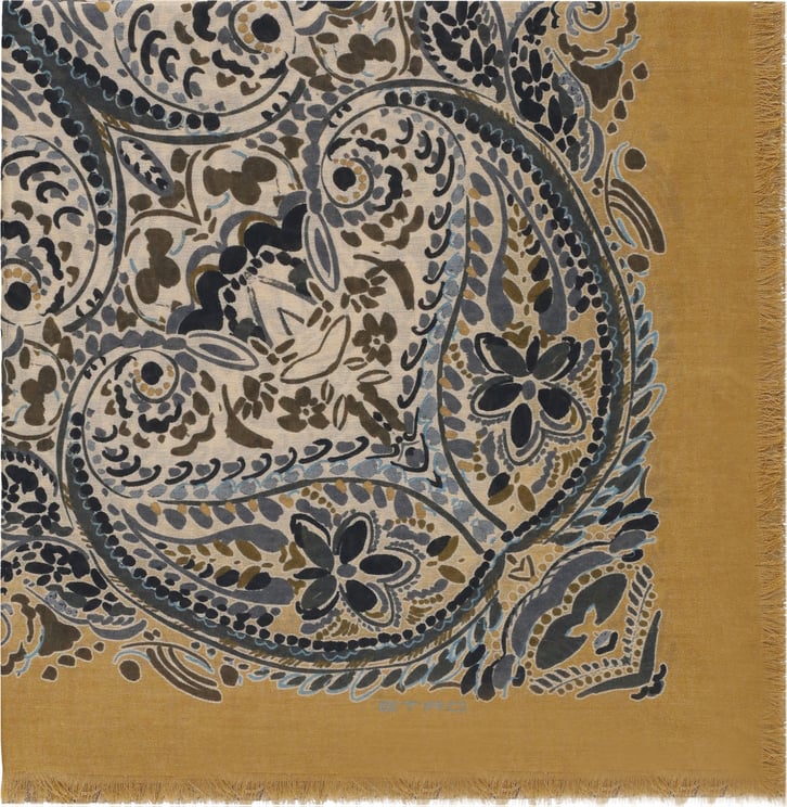 Etro Scarfs Beige