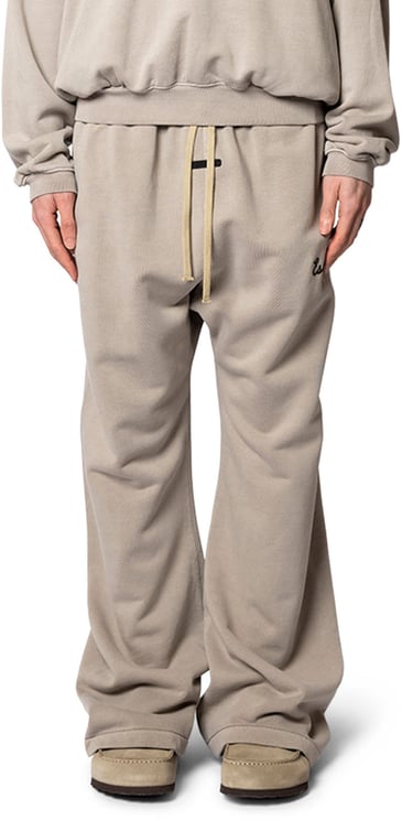 Fear of God TRAINING CLASSIC FIT FLARE SWEATPANT FADED DUNE