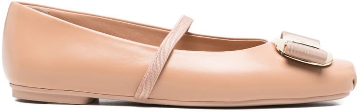 Ferragamo Flat Shoes Marrone