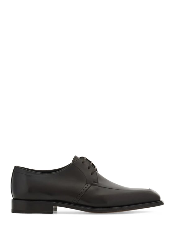 Ferragamo Polished Leather Flat Shoes with Pointed Toe