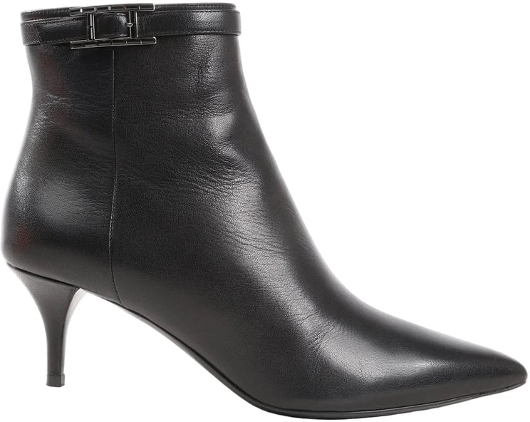 Hermès Hermes Leather Ankle Boots in Black, Size 38.5 EU