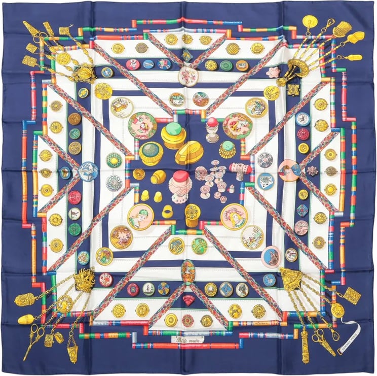 Hermès Hermès Carré 90 "Petite main" Silk handkerchief in Navy Blue