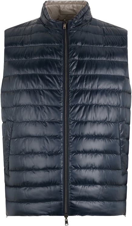 Herno Elegant and practical black quilted gilet