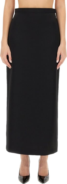 Lanvin Elegant Long Skirt With Subtle Back Slit