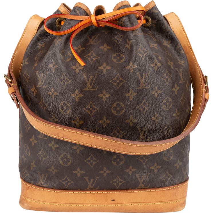 Louis Vuitton Louis Vuitton Monogram Canvas Sac Noé Grande Shoulder Bag
