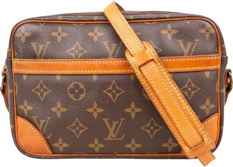 Louis Vuitton Louis Vuitton Monogram Canvas Trocadero 23 Crossbody Bag