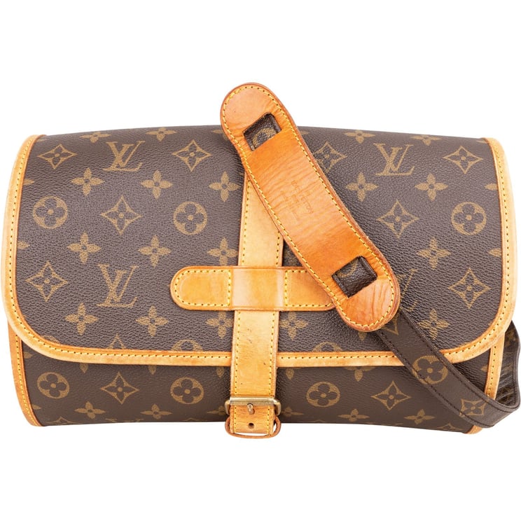 Louis Vuitton Louis Vuitton Canvas Monogram Marne Crossbody Bag