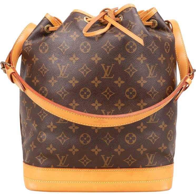 Louis Vuitton Louis Vuitton Monogram Canvas Sac Noé Grande Shoulder Bag
