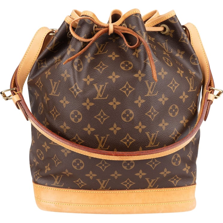 Louis Vuitton Louis Vuitton Monogram Canvas Sac Noé Grande Shoulder Bag