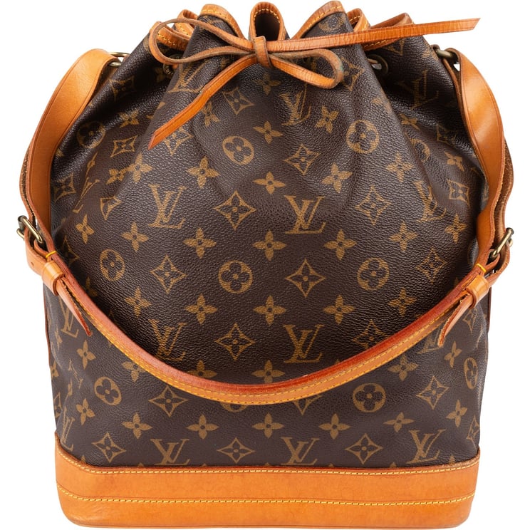 Louis Vuitton Louis Vuitton Monogram Canvas Sac Noé Grande Shoulder Bag