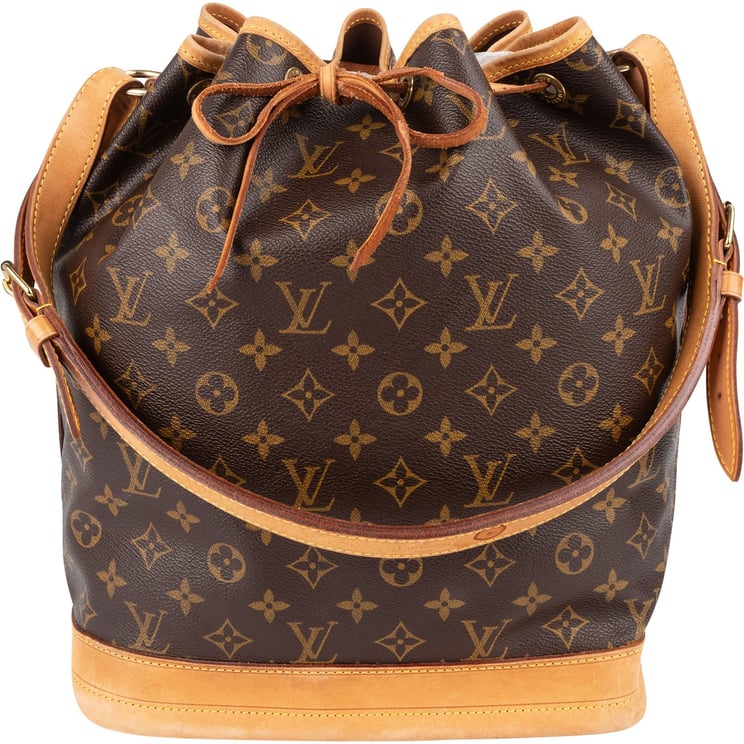 Louis Vuitton Louis Vuitton Monogram Canvas Sac Noé Grande Shoulder Bag
