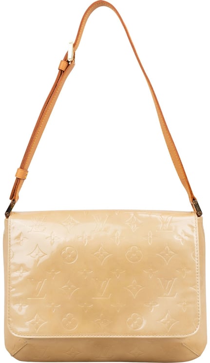 Louis Vuitton Louis Vuitton Monogram Vernis Leather Thompson Street Shoulder Bag