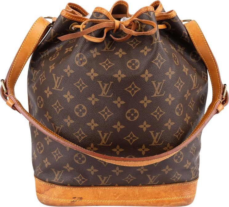 Louis Vuitton Louis Vuitton Monogram Canvas Sac Noé Grande Shoulder Bag