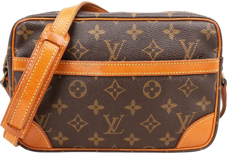 Louis Vuitton Louis Vuitton Monogram Canvas Trocadero 23 Crossbody Bag