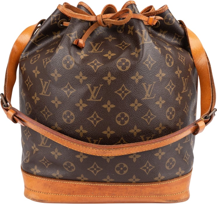 Louis Vuitton Louis Vuitton Monogram Canvas Sac Noé Grande Shoulder Bag