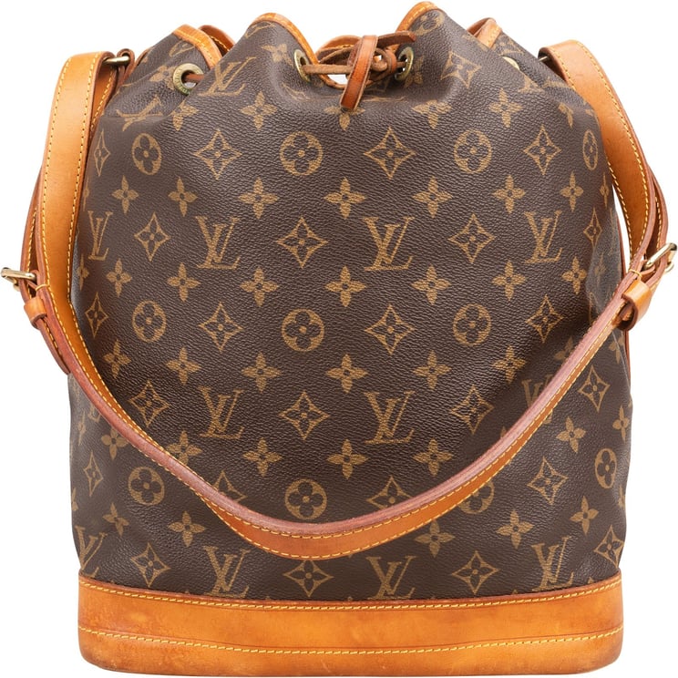 Louis Vuitton Louis Vuitton Monogram Canvas Sac Noé Grande Shoulder Bag