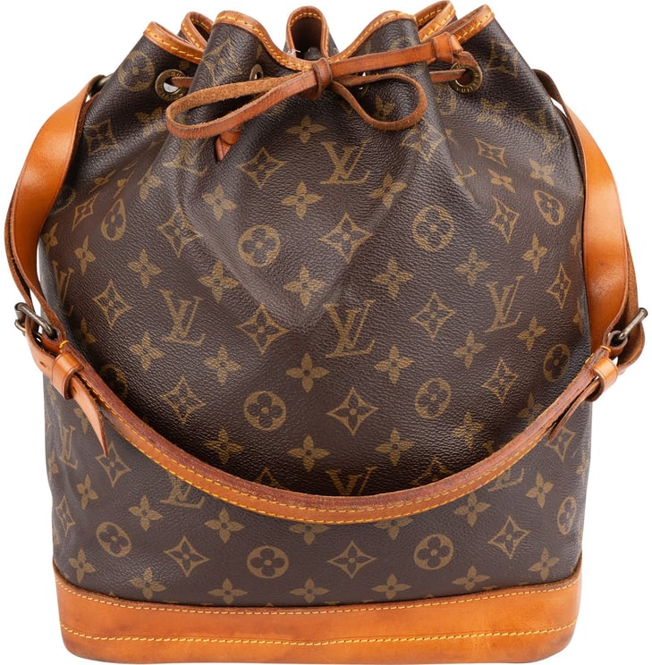 Louis Vuitton Louis Vuitton Monogram Canvas Sac Noé Grande Shoulder Bag