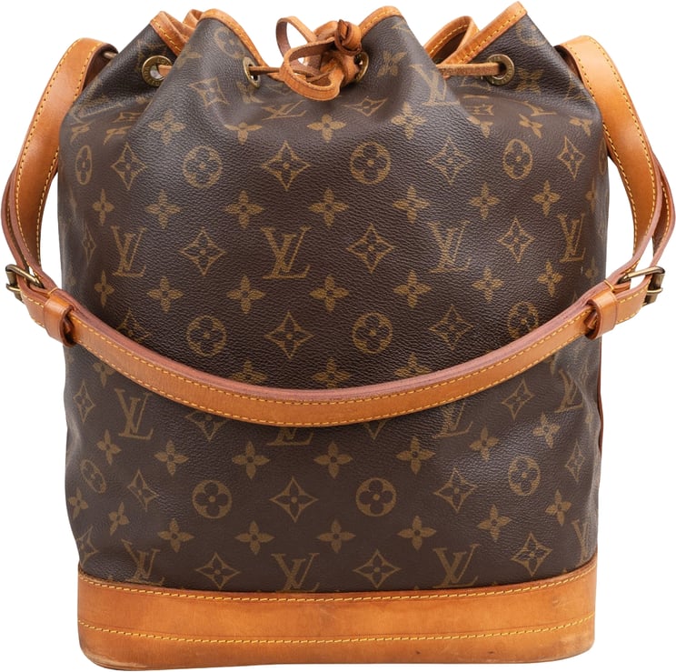 Louis Vuitton Louis Vuitton Monogram Canvas Sac Noé Grande Shoulder Bag