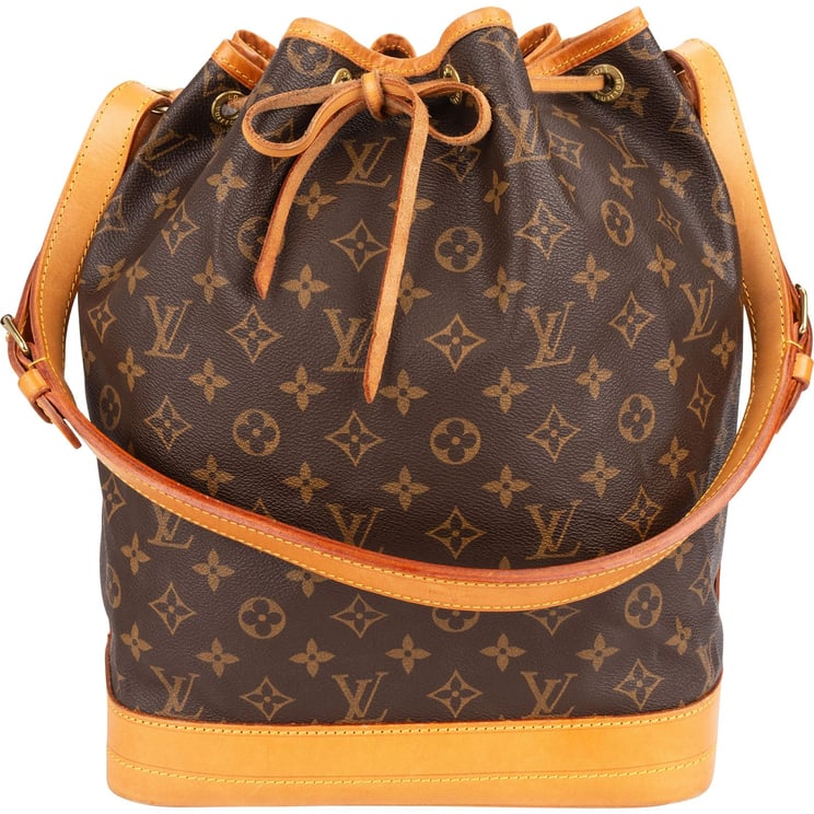 Louis Vuitton Louis Vuitton Monogram Canvas Sac Noé Grande Shoulder Bag