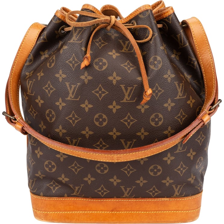 Louis Vuitton Louis Vuitton Monogram Canvas Sac Noé Grande Shoulder Bag