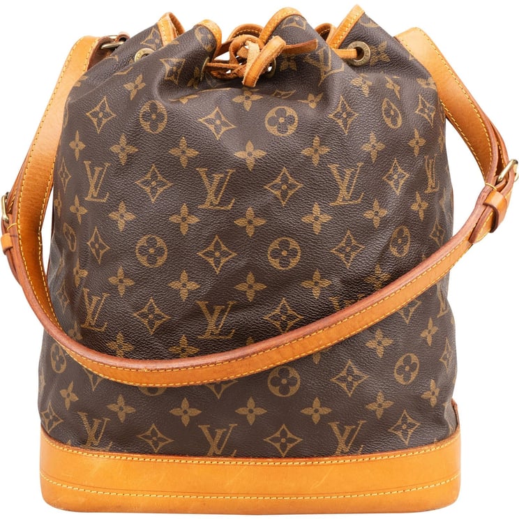Louis Vuitton Louis Vuitton Monogram Canvas Sac Noé Grande Shoulder Bag