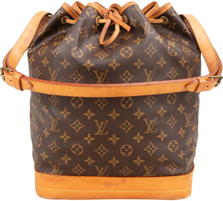 Louis Vuitton Louis Vuitton Monogram Canvas Sac Noé Grande Shoulder Bag